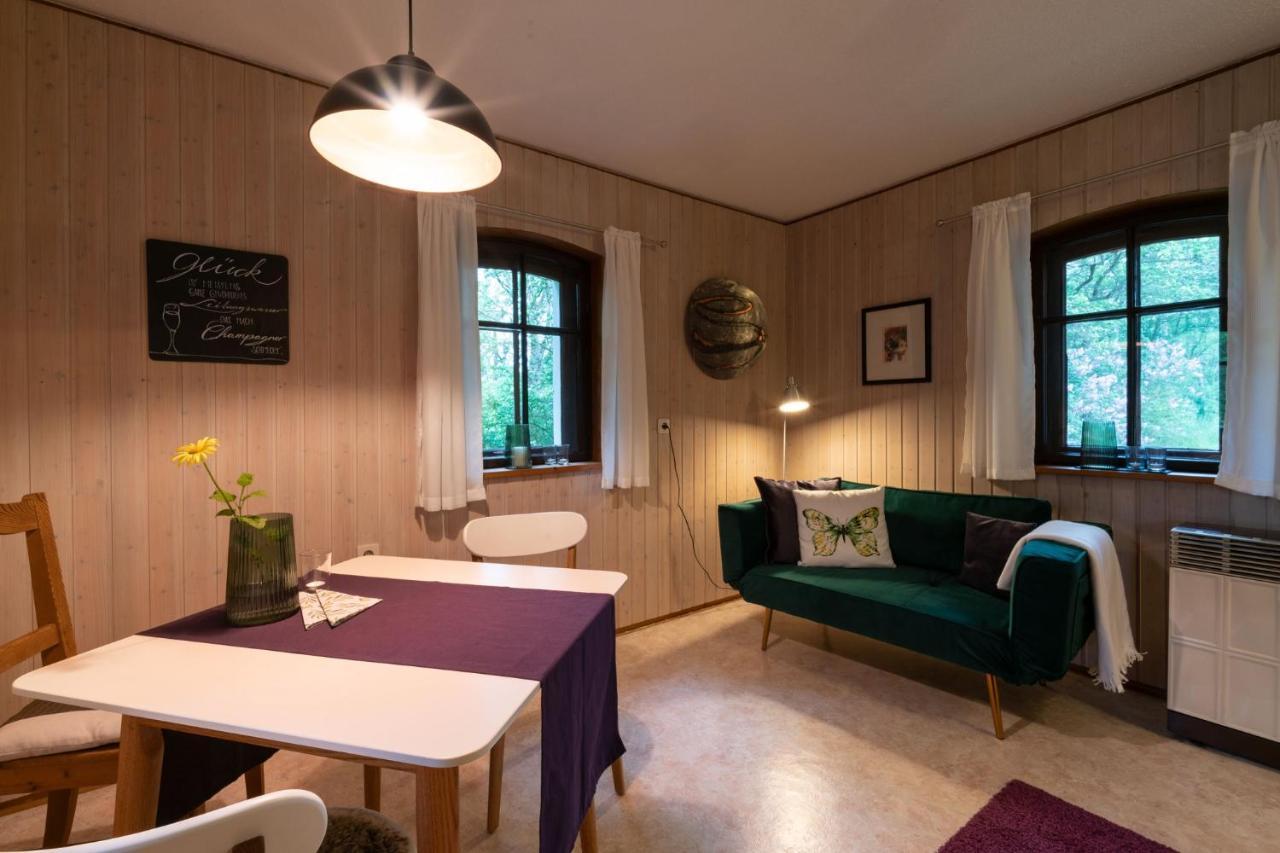 فالدزاسن Ferienhaus Am Alten Bahndamm المظهر الخارجي الصورة
